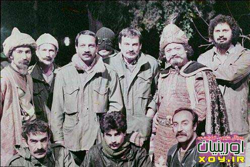 و باز هم همچنان روزگارِ کودکیِ ما و به علاوه ی یک نکته ی انحرافی
